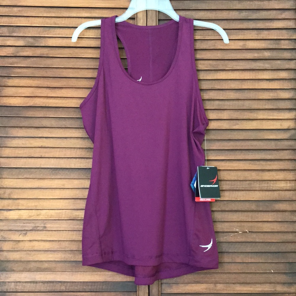 Endeavor tank size large new with tags